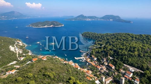 Attractive building land app. 500 m2 | Top location by the beach! Beautiful view on the sea and islands - Dubrovnik islands
