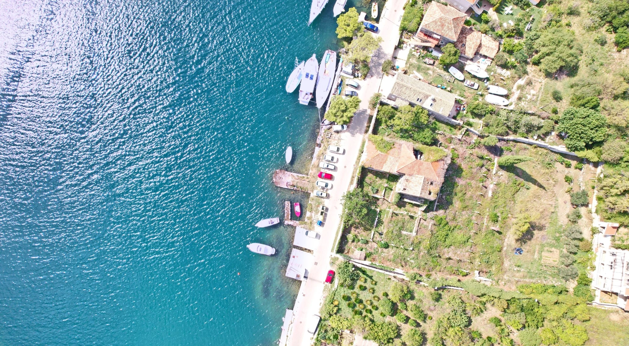 JEDINSTVENO! Ljetnikovac iz 15. st. na prostranom imanju cca 3.000 m2 | Atraktivna lokacija 1. red uz more! | Dubrovnik okolica