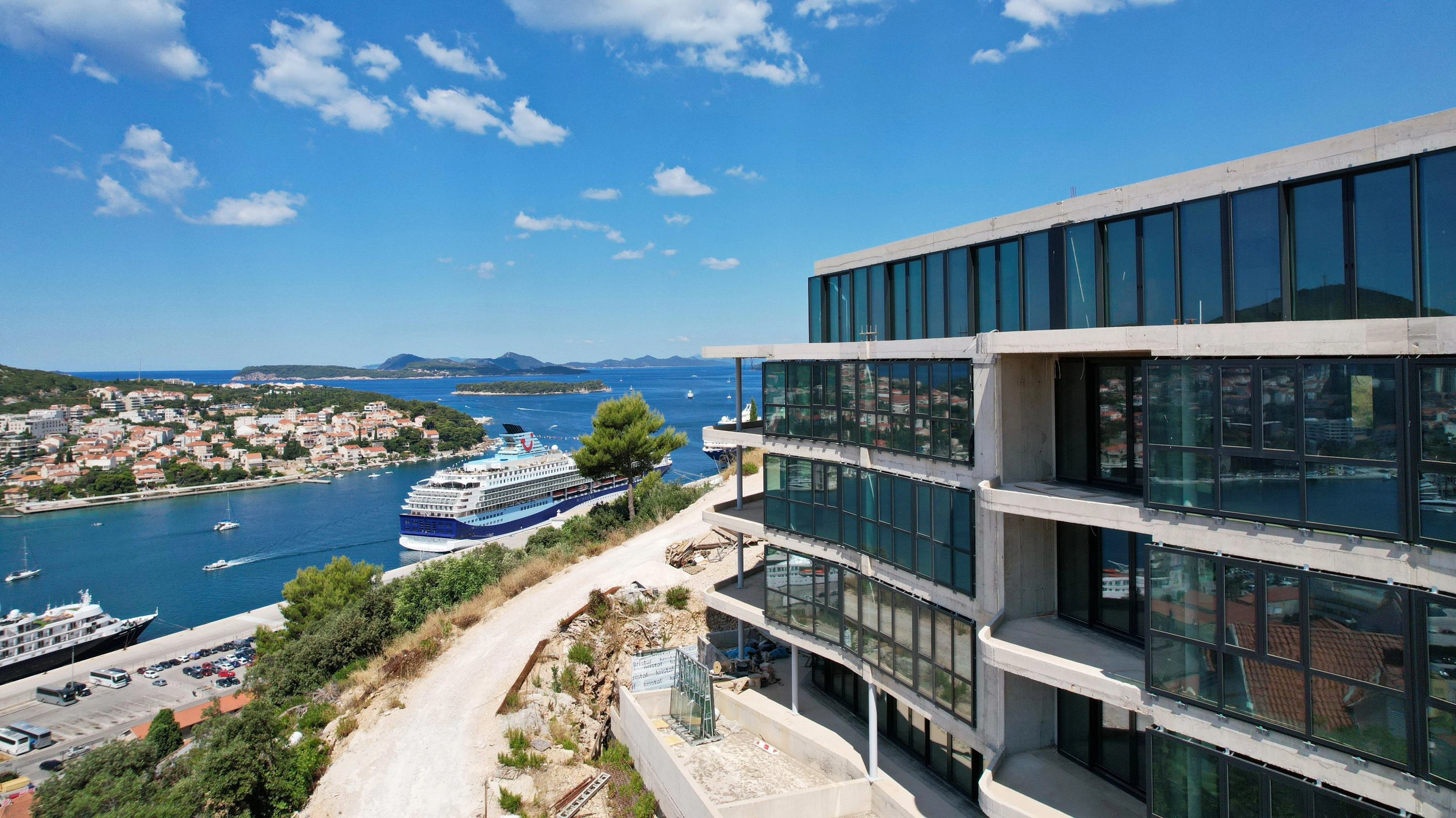 NOVOGRADNJA | DUBROVNIK EXCLUSIVE RESIDENCE | Luksuzan stan 120 m2 | 3 SS | 1. kat | Panoramski pogled na more