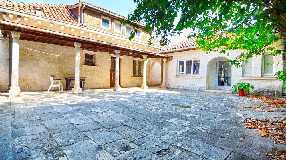 Prekrasna kamena villa 612 m2 neposredno uz more – Dubrovnik okolica