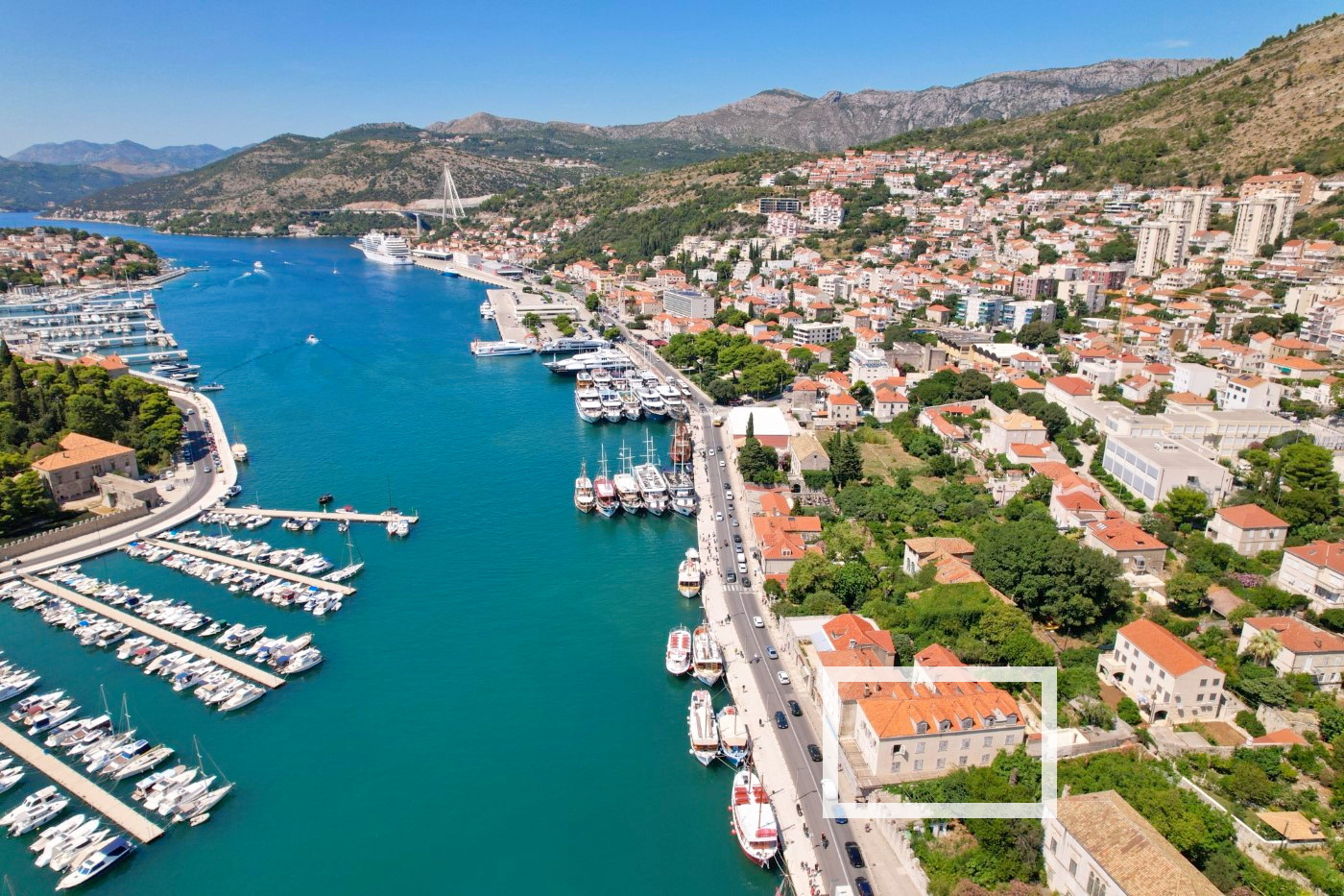 Poslovna zgrada cca 885 m2 uz more | Poslovni centar grada | Dubrovnik, Gruška obala