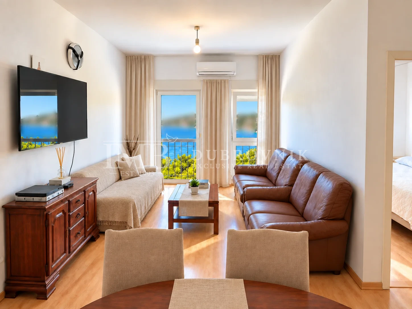 Komforan stan 92 m2 s pogledom na more | 3 ss | Blizina sadržaja | 2 garažna mjesta | Dubrovnik