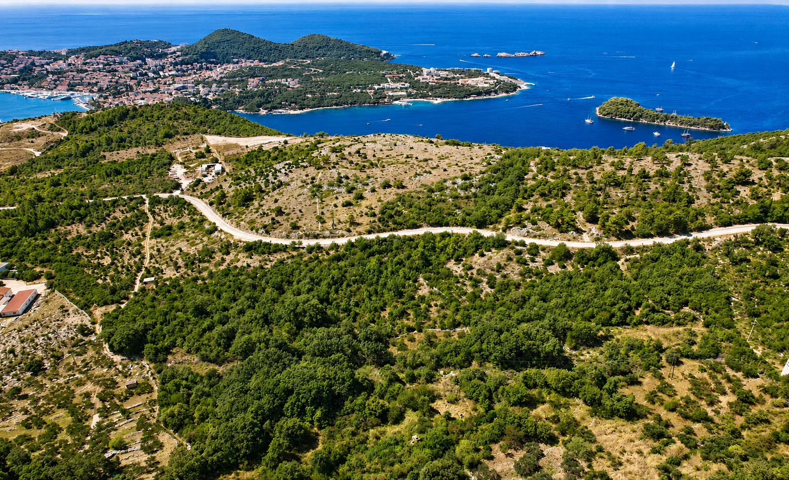 Građevinsko zemljište cca. 4.000 m2 | Gospodarska zona | Uredan pristup | Dubrovnik okolica